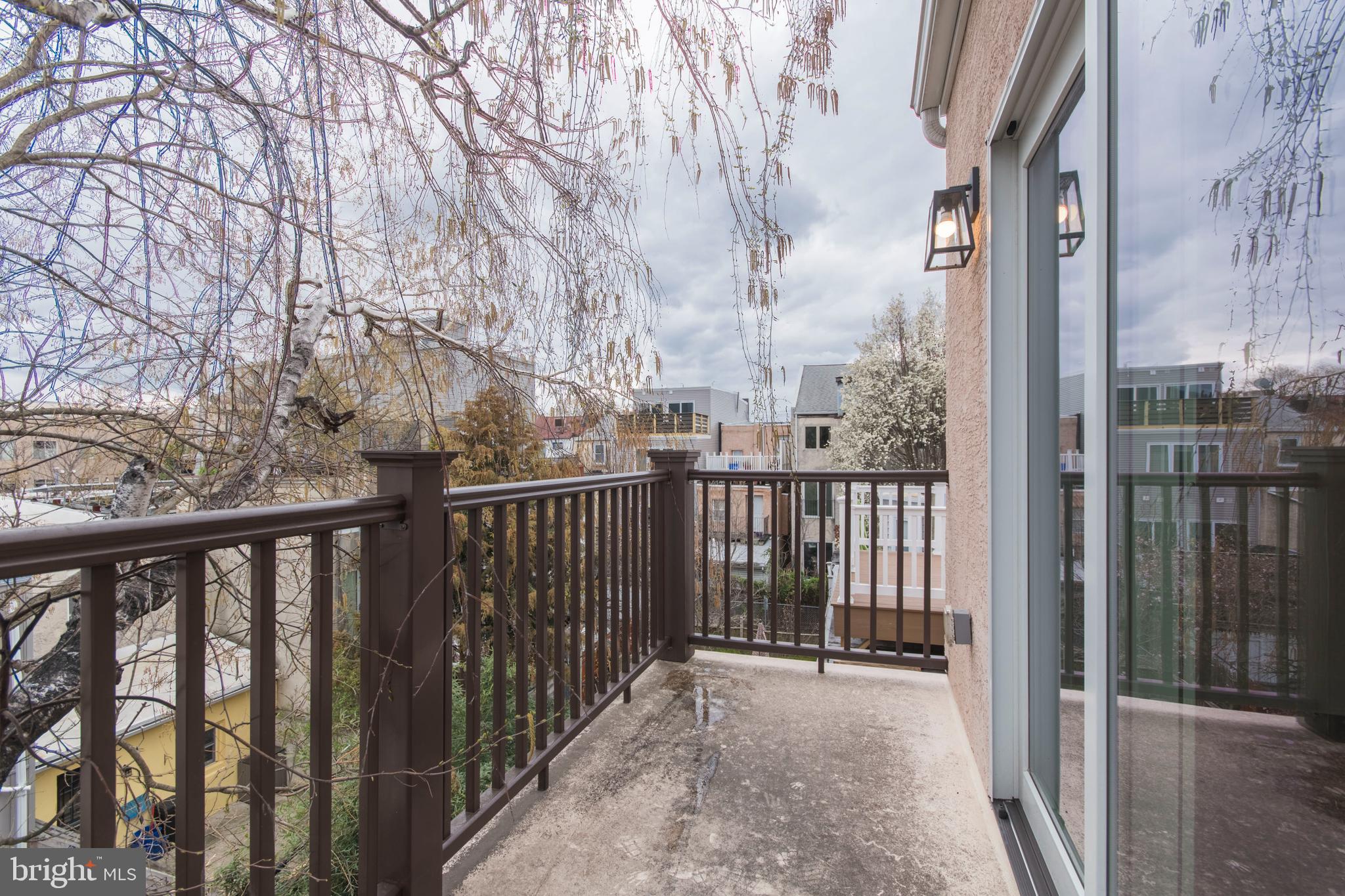 GRADUATE HOSPITAL - Residential Lease