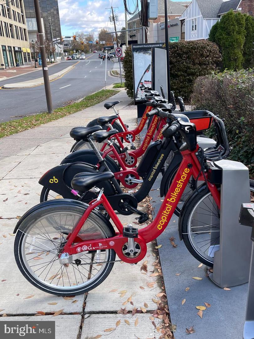 CRESCENT PLAZA - Residential Lease