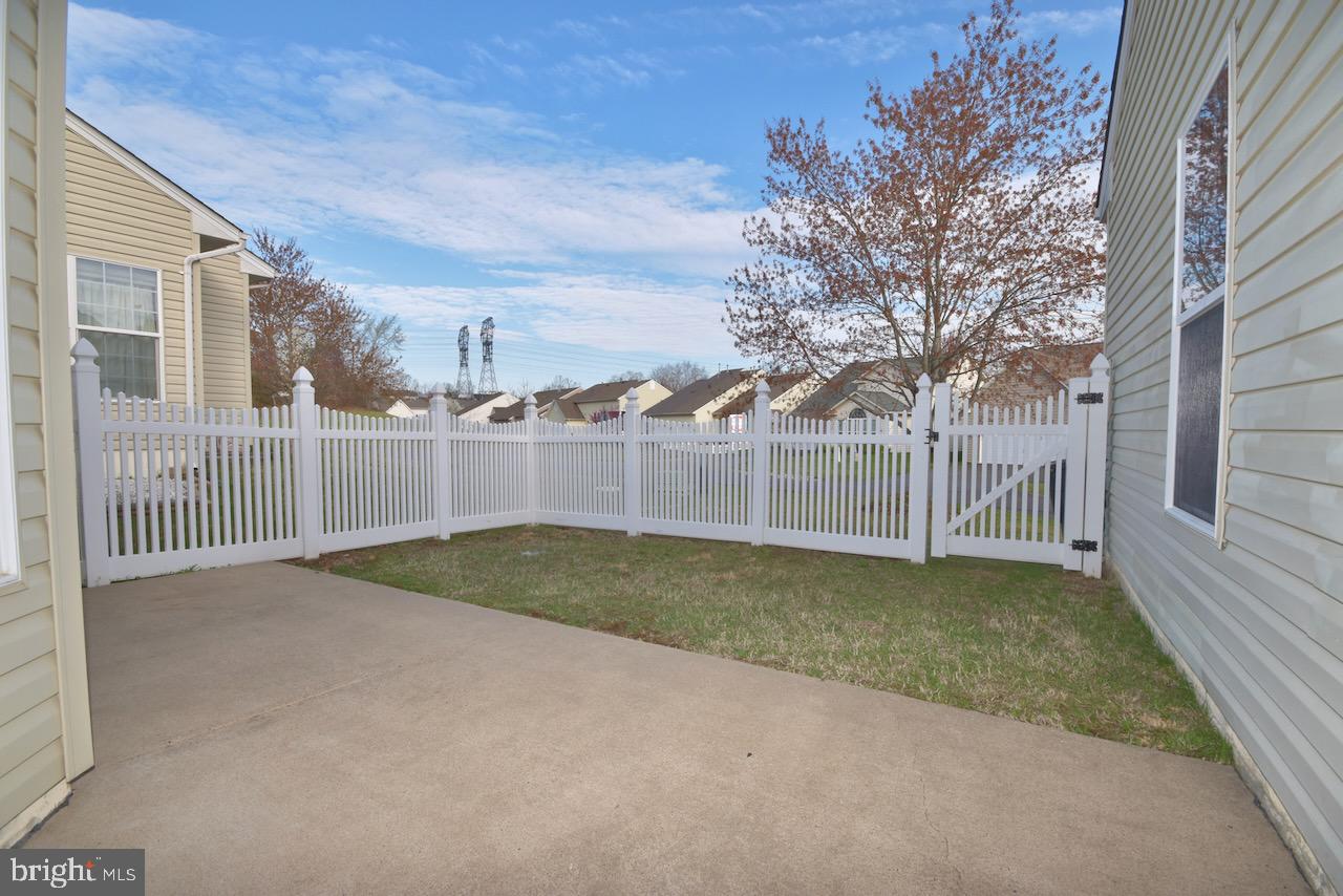 BRAEMAR/DUNBARTON - Residential