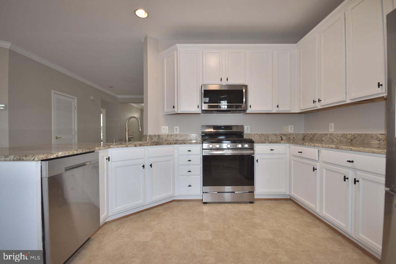 BRAEMAR/DUNBARTON - Residential