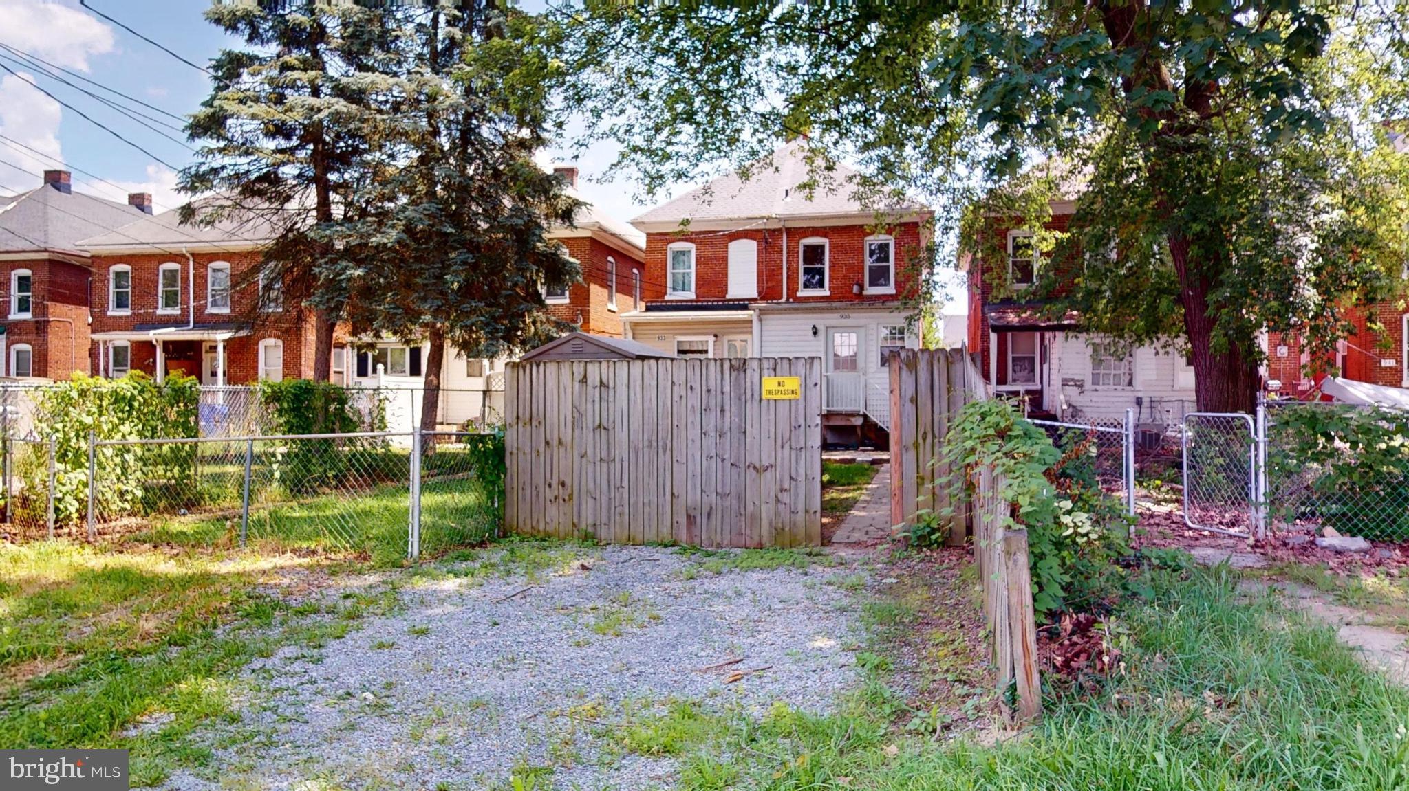 SOUTH HAGERSTOWN - Residential Lease