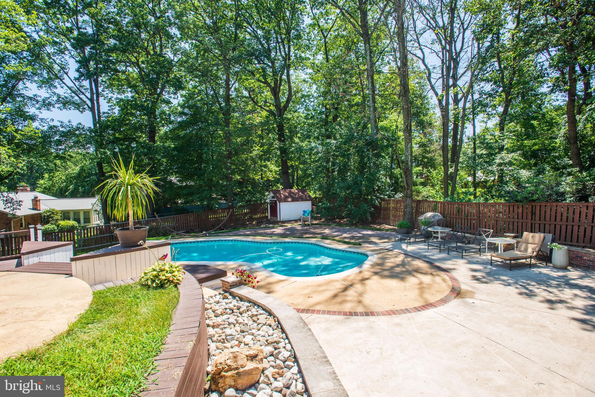 WOODS OF ILDA - Residential