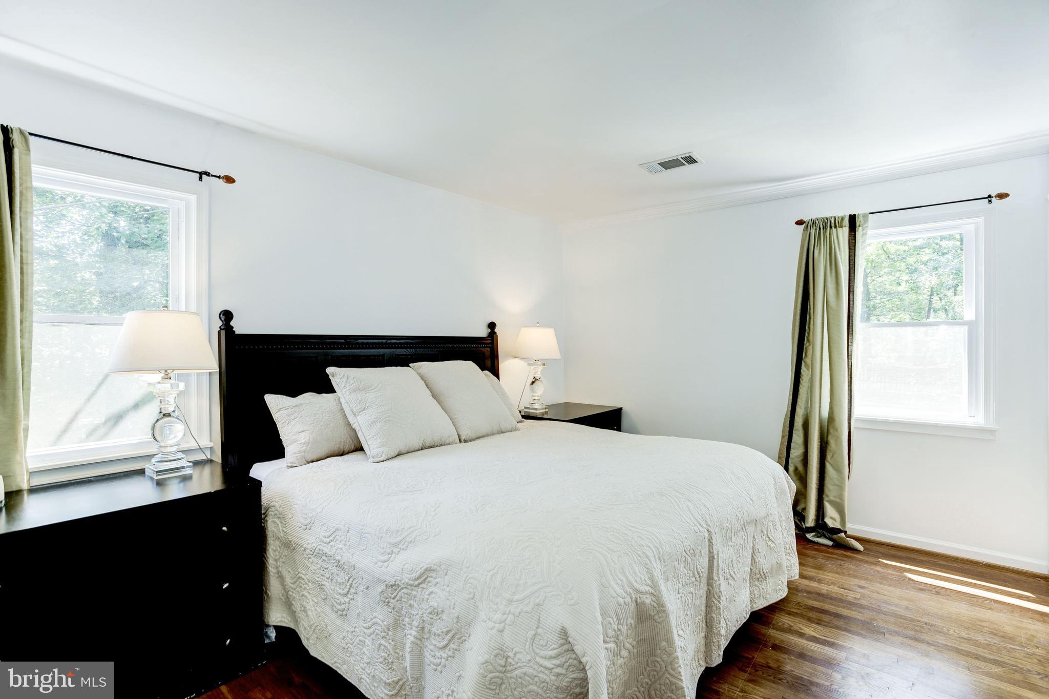 WOODS OF ILDA - Residential