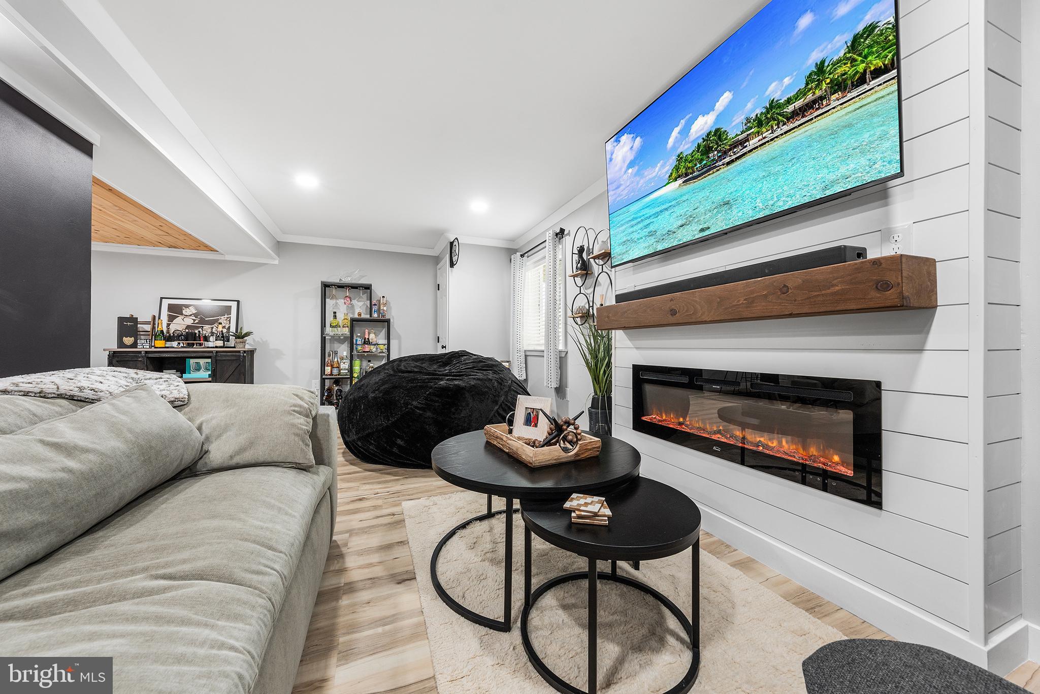 TEMPLE TERRACE - Residential
