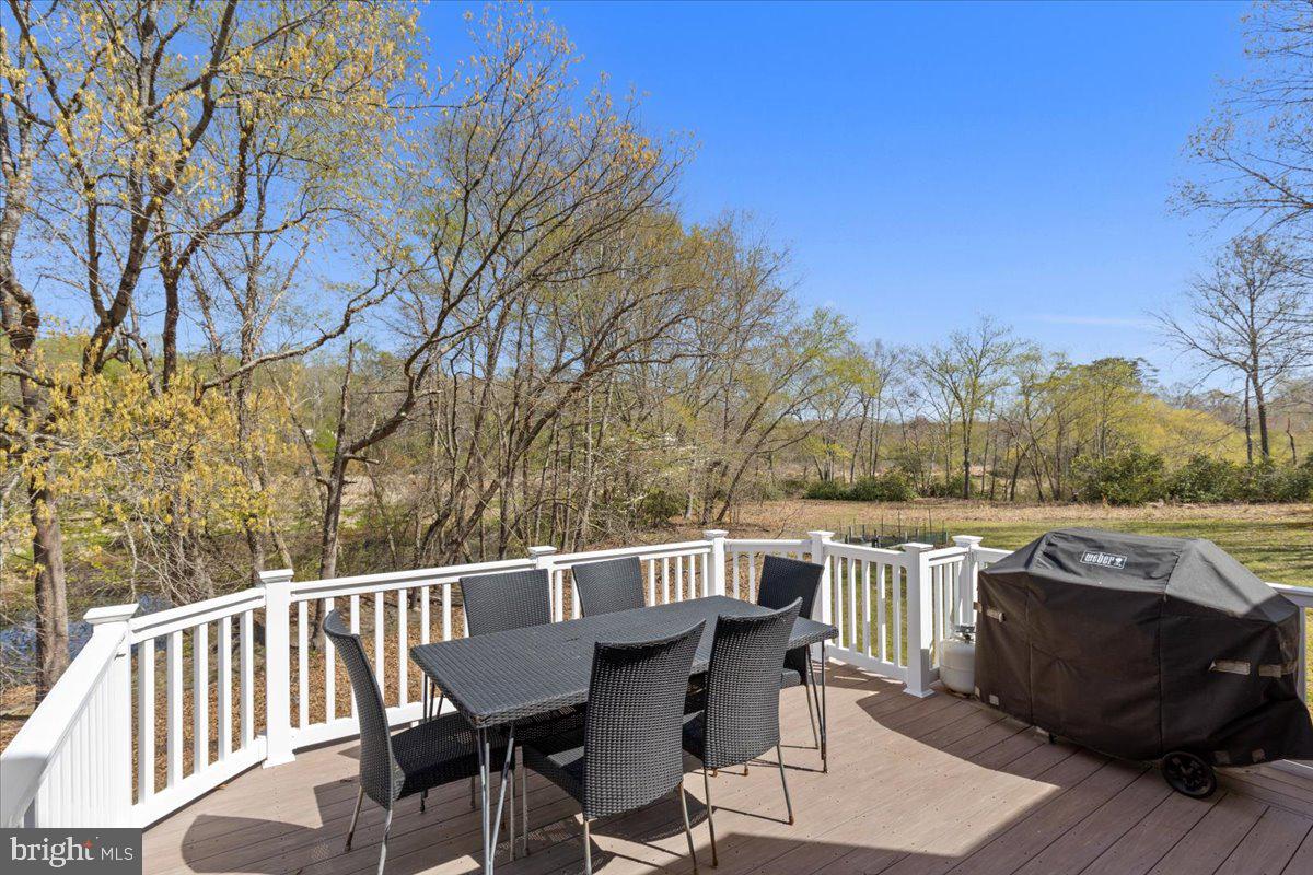 WARDS MEADOWS - Residential