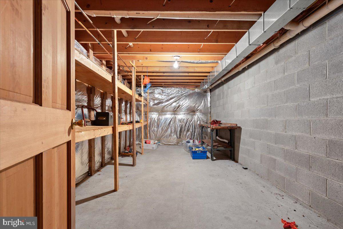 WARDS MEADOWS - Residential