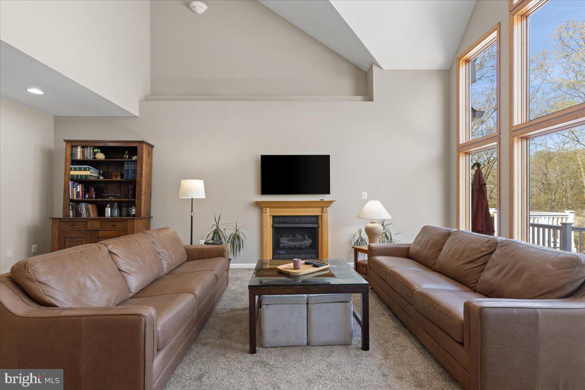 WARDS MEADOWS - Residential