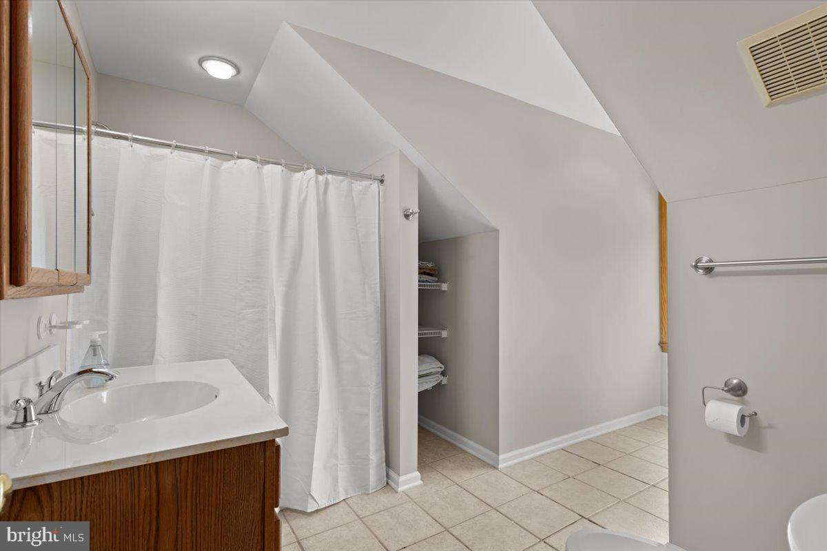 WARDS MEADOWS - Residential