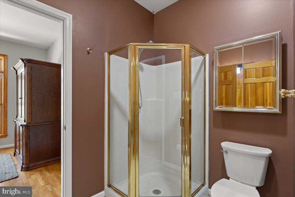 WARDS MEADOWS - Residential