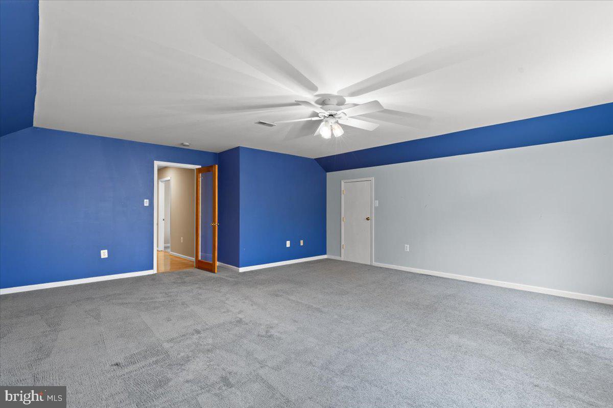 WARDS MEADOWS - Residential