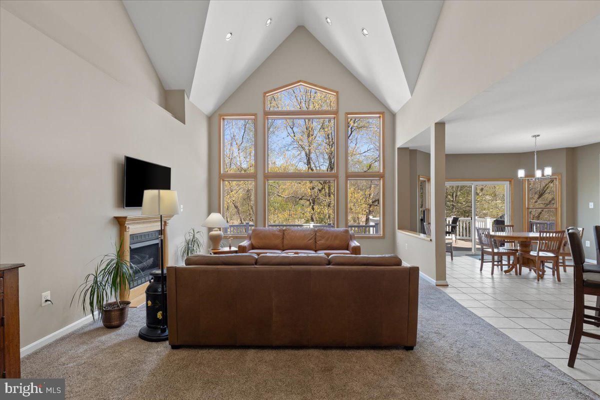 WARDS MEADOWS - Residential