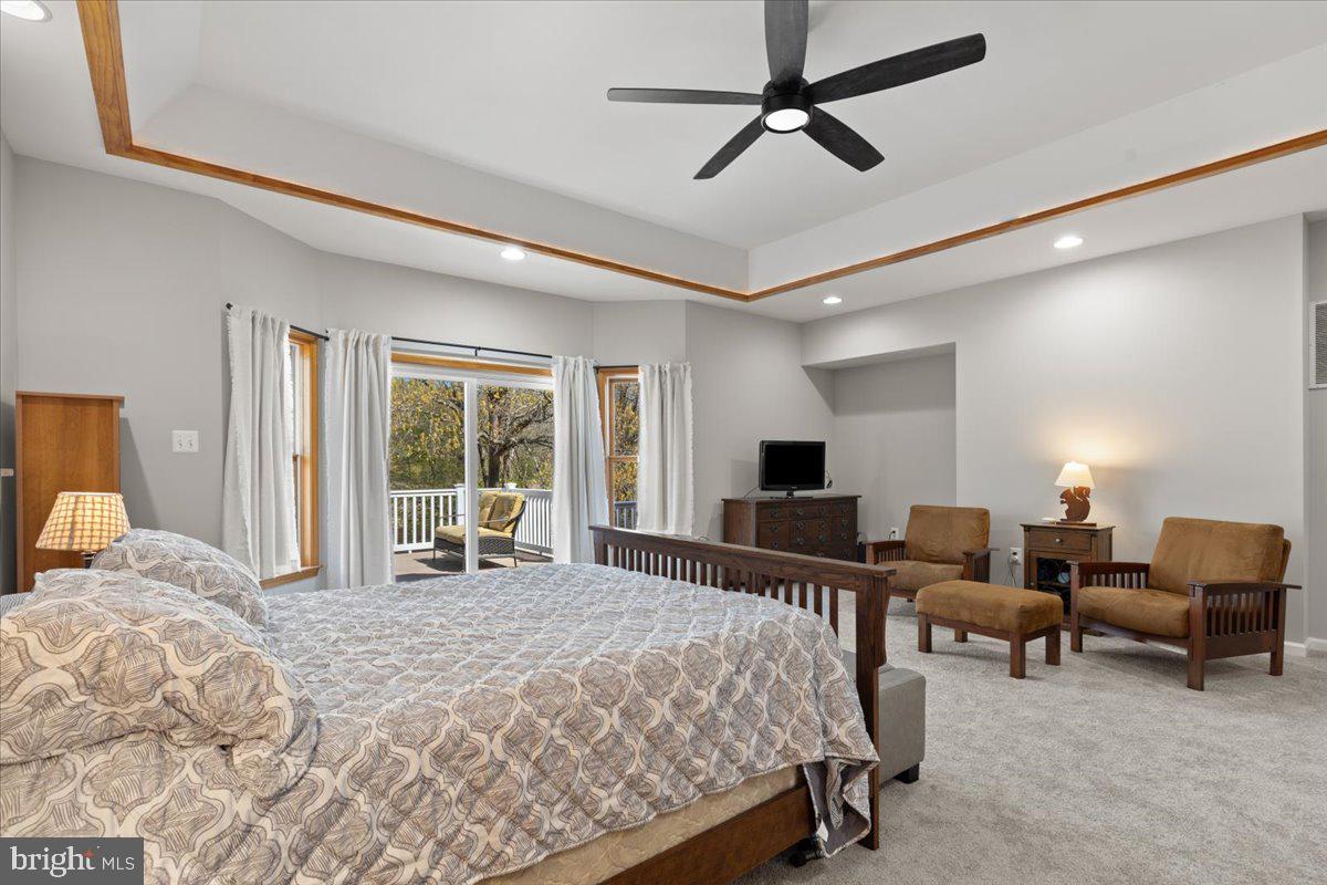 WARDS MEADOWS - Residential