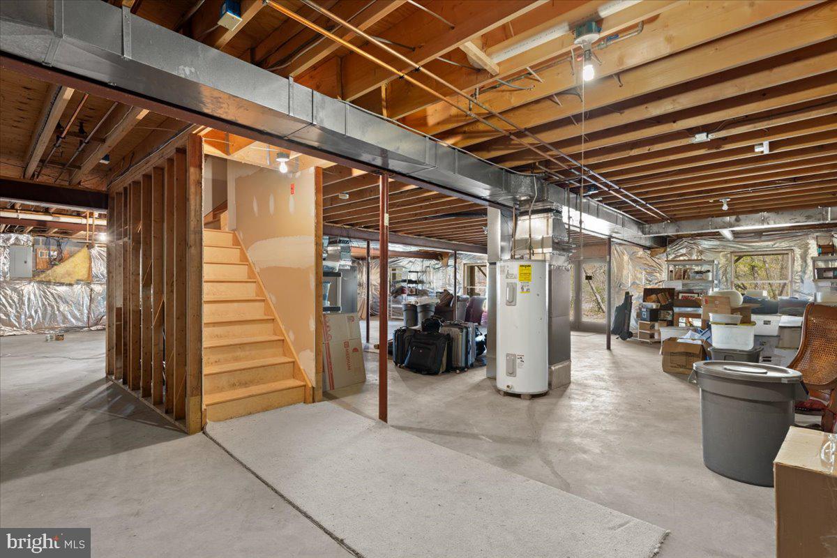 WARDS MEADOWS - Residential