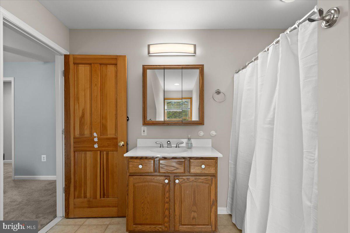 WARDS MEADOWS - Residential