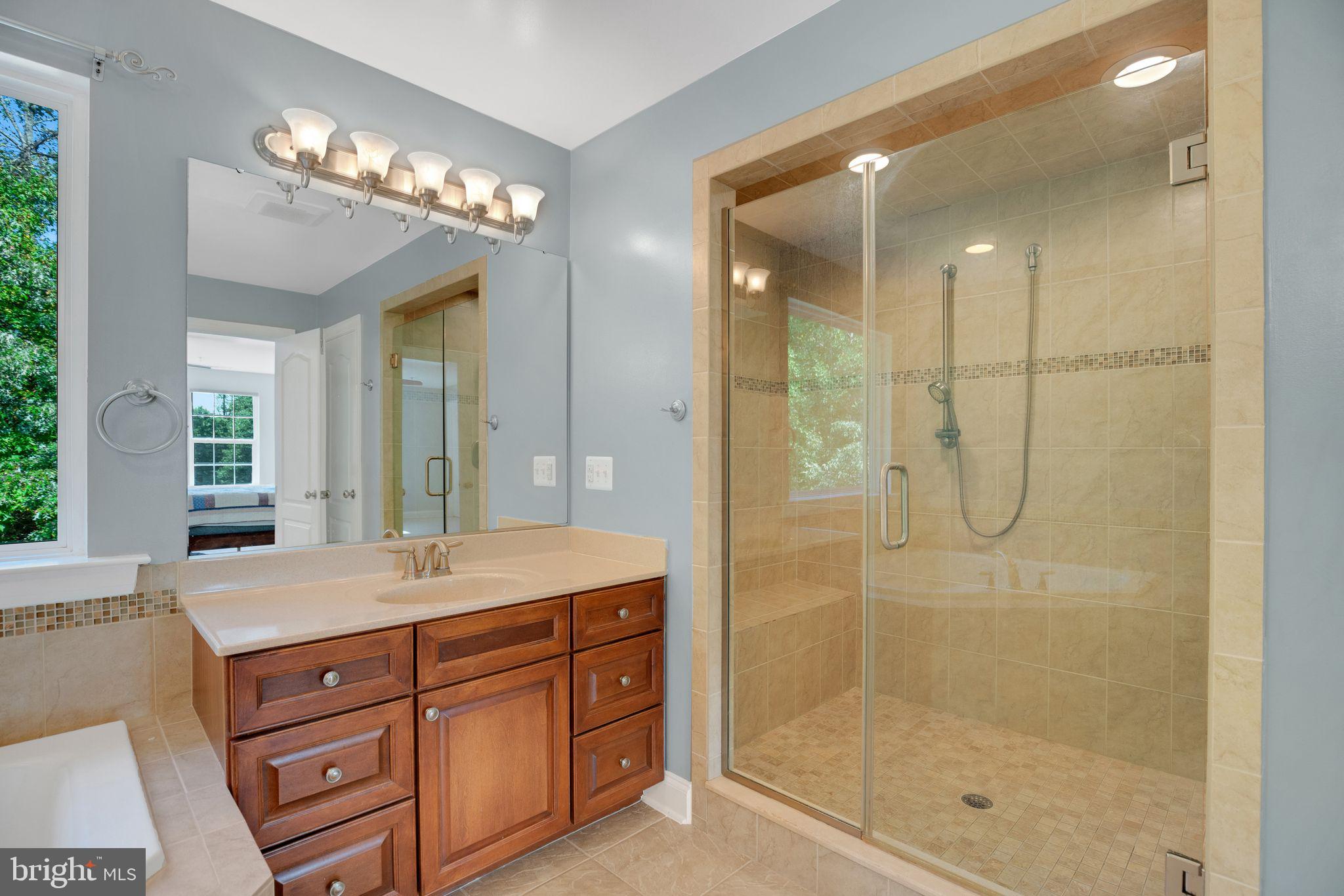 GRANDVIEW HAVEN - Residential