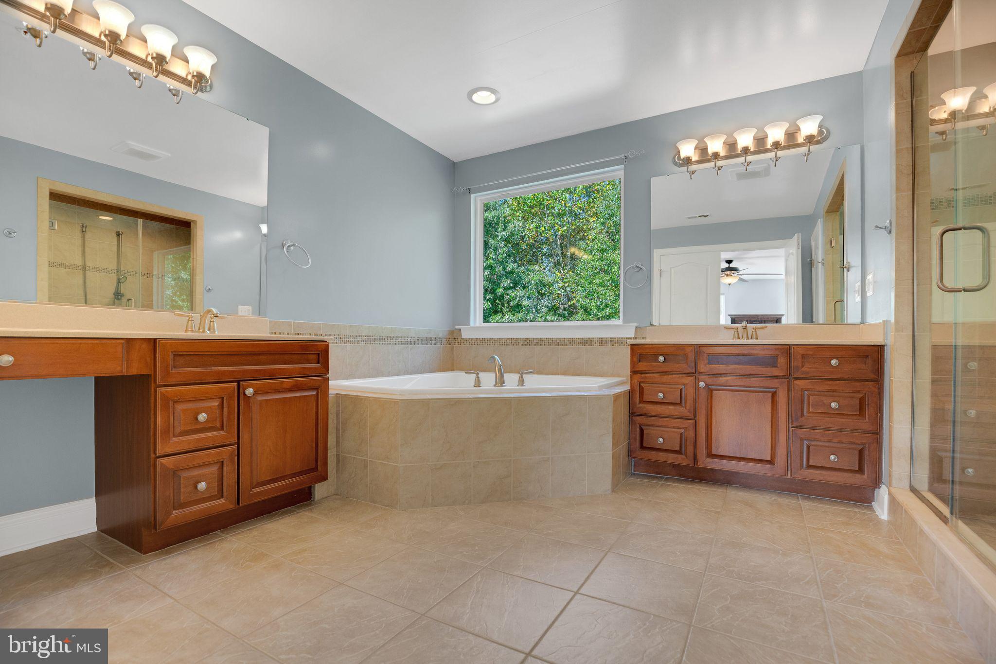 GRANDVIEW HAVEN - Residential