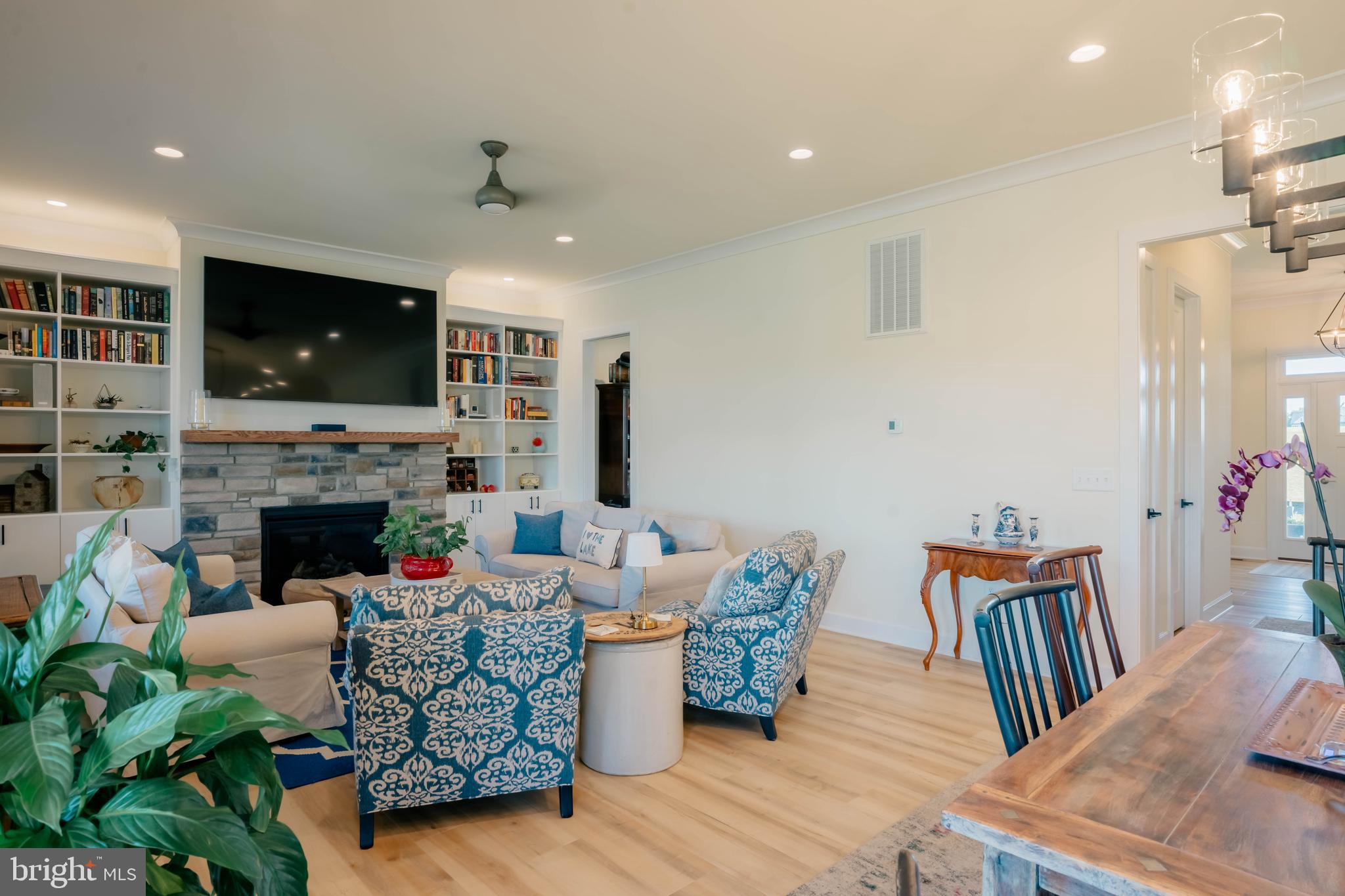 GEORGETOWN ESTATES - Residential