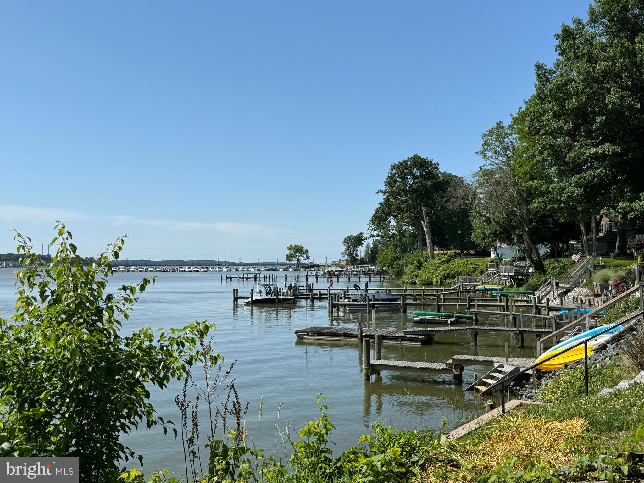 LONG BAR HARBOR - Residential