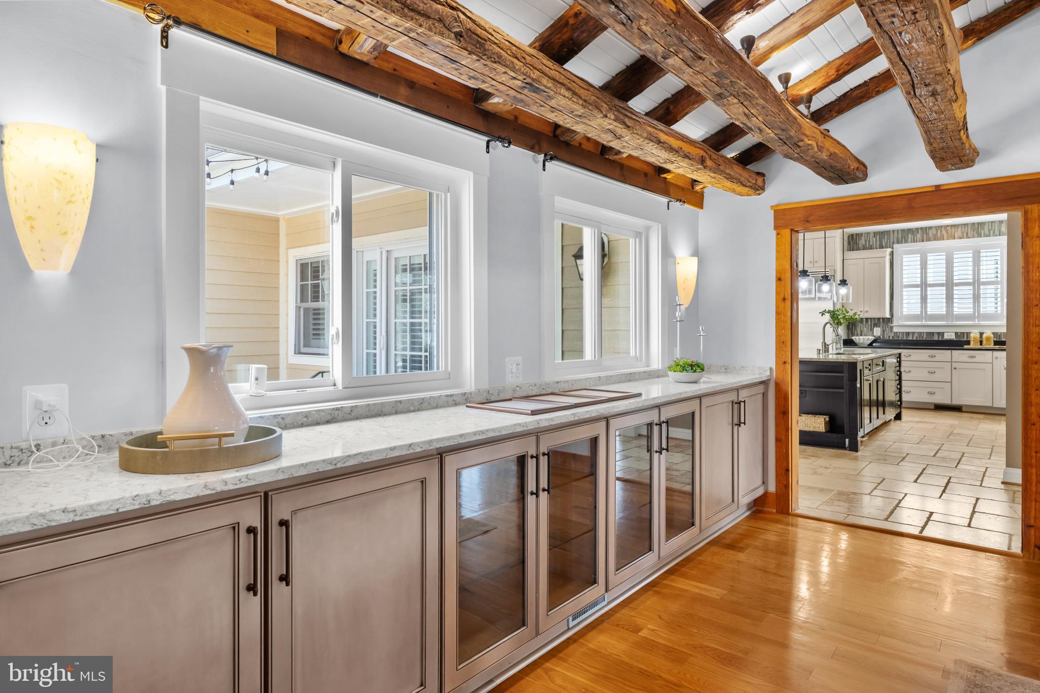 CLARK`S CORNER - Residential