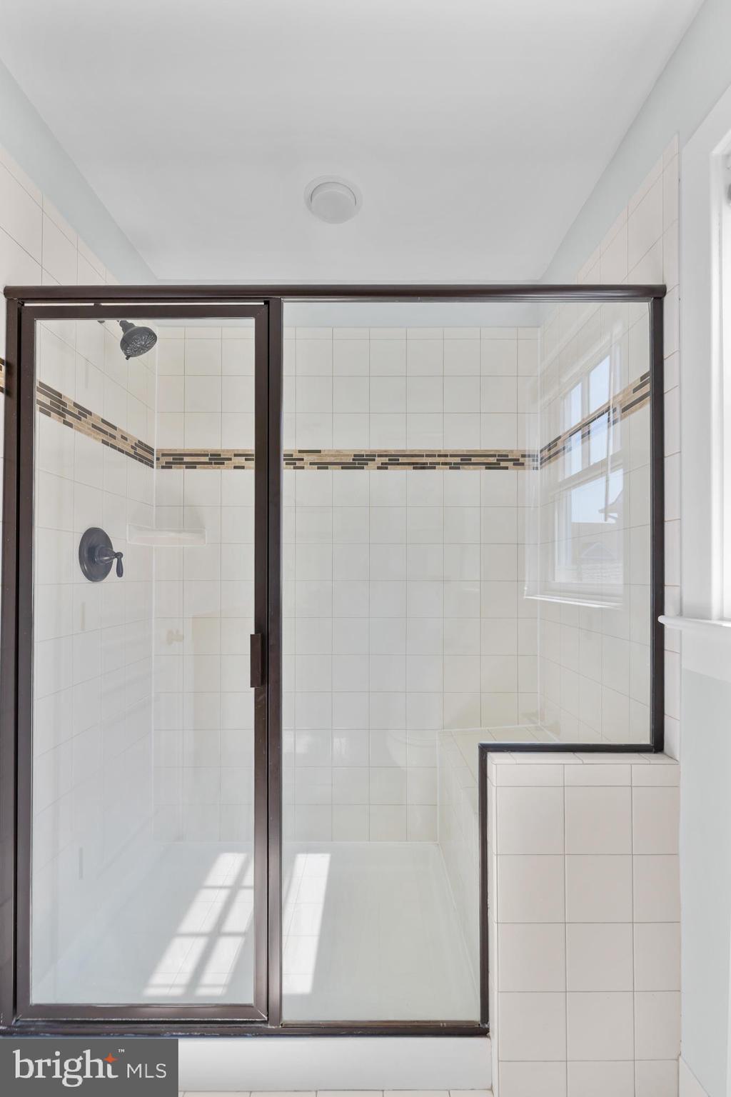 CLARK`S CORNER - Residential