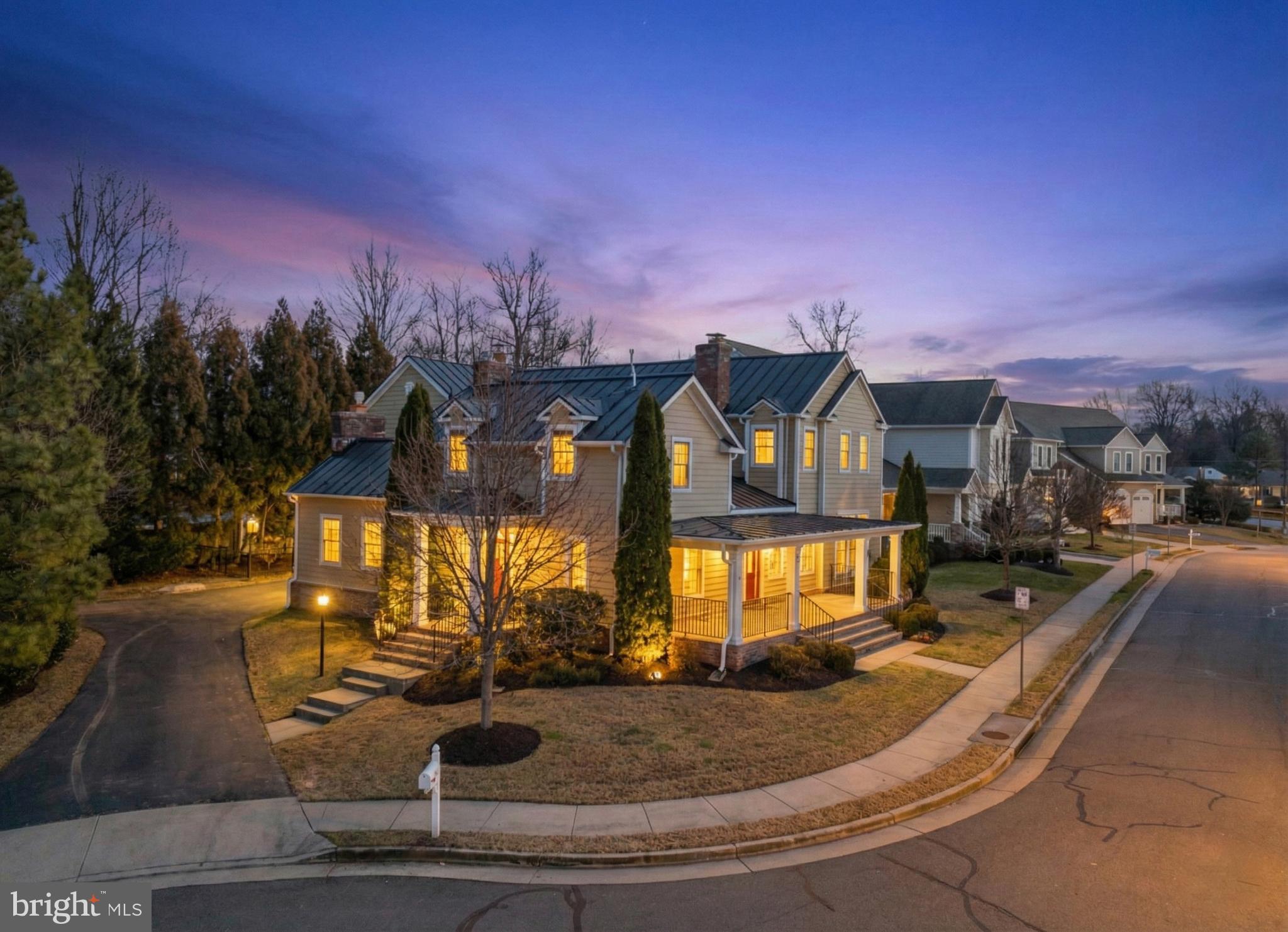 4027 COLONEL MENDEZ WAY