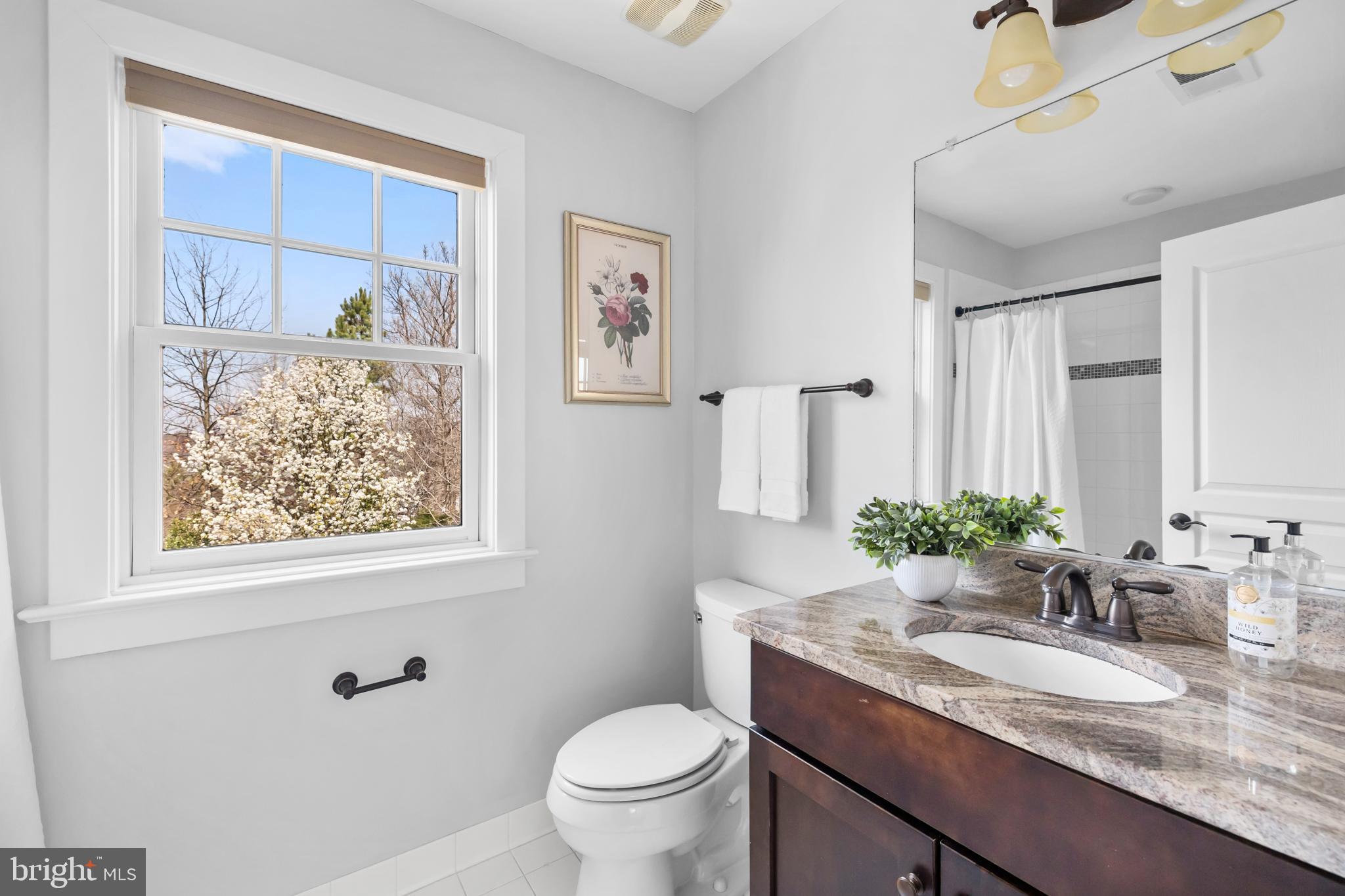 CLARK`S CORNER - Residential