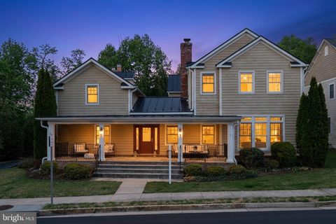 4027 COLONEL MENDEZ WAY FAIRFAX VA 22032