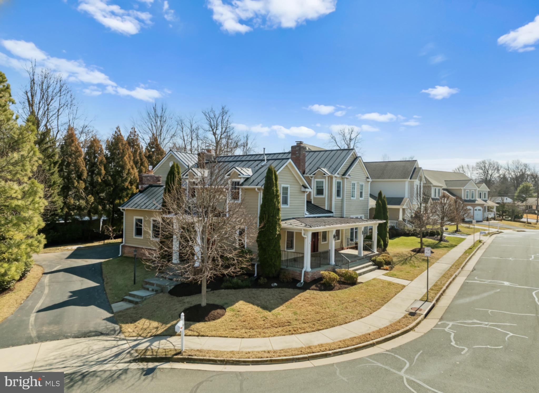 4027 COLONEL MENDEZ WAY