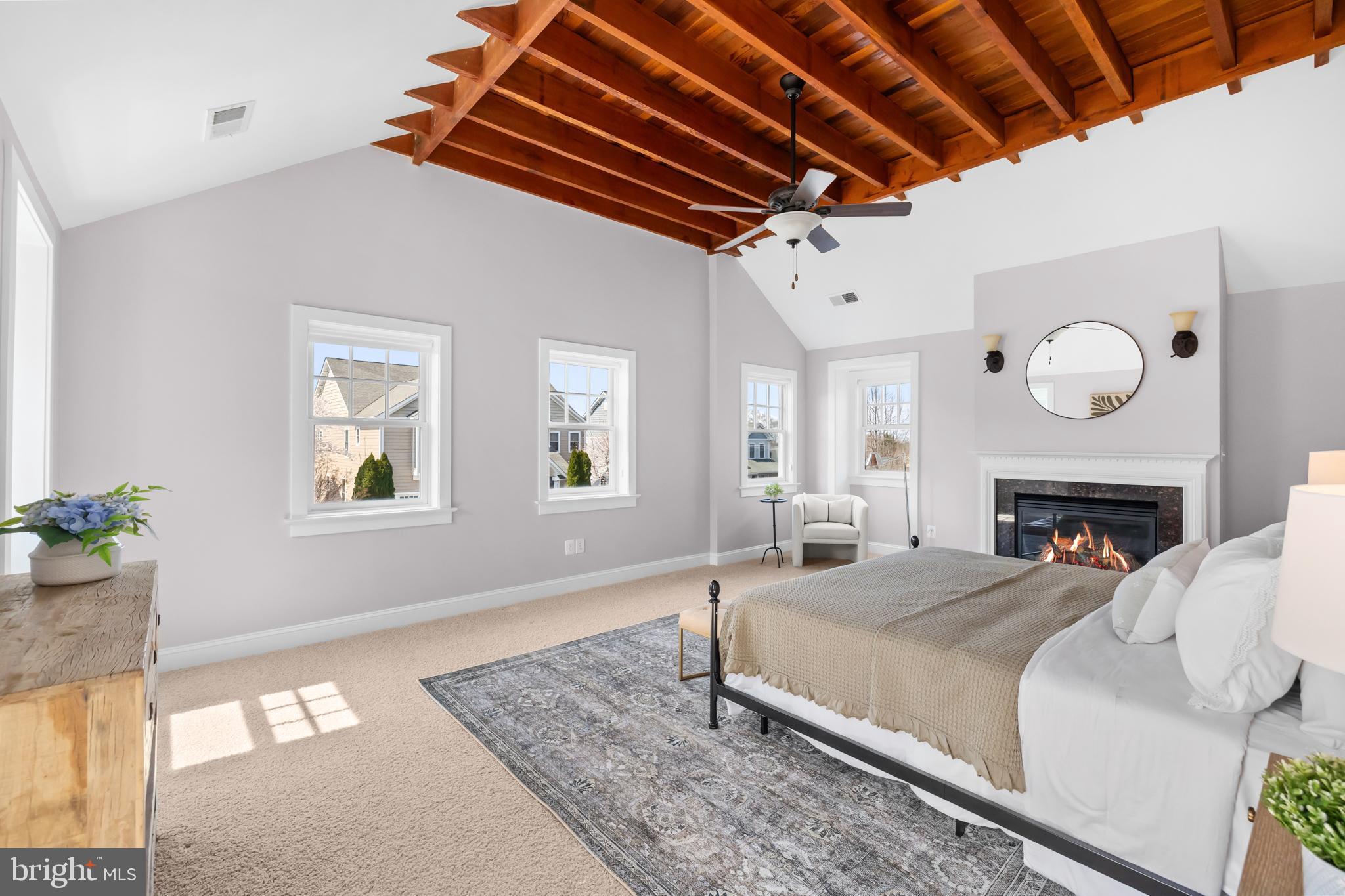 CLARK`S CORNER - Residential