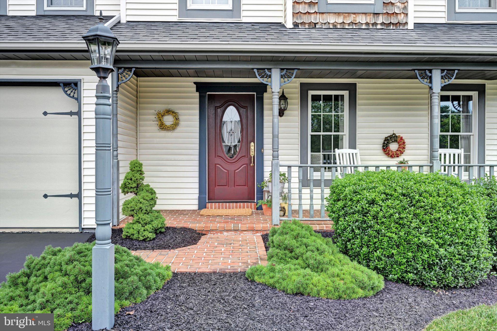 16 JASON AVENUE
