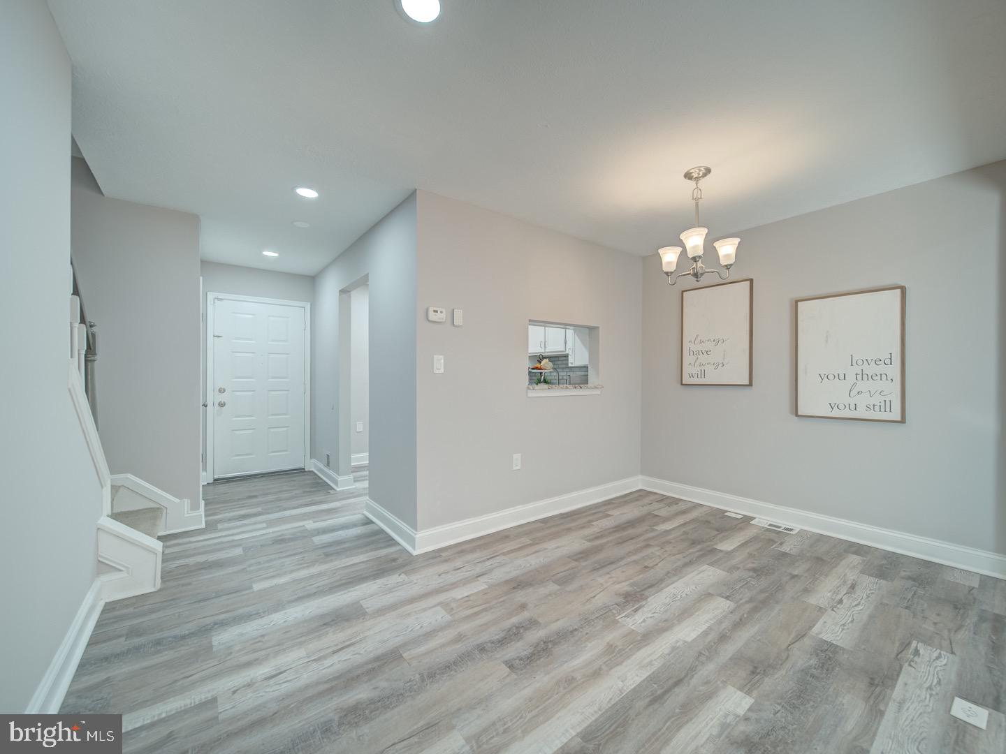 CHURCHILL TOWN SECTOR - Residential