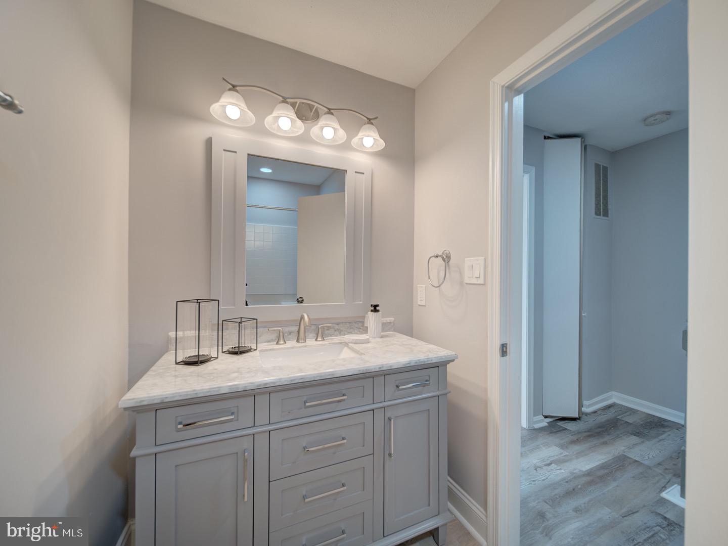 CHURCHILL TOWN SECTOR - Residential