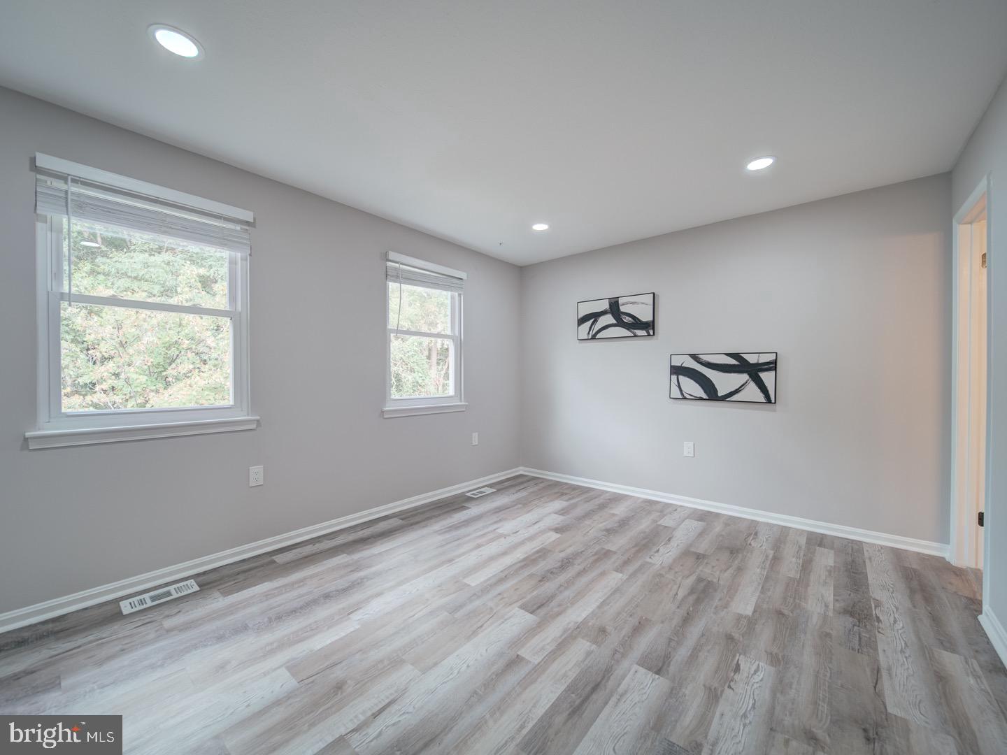 CHURCHILL TOWN SECTOR - Residential