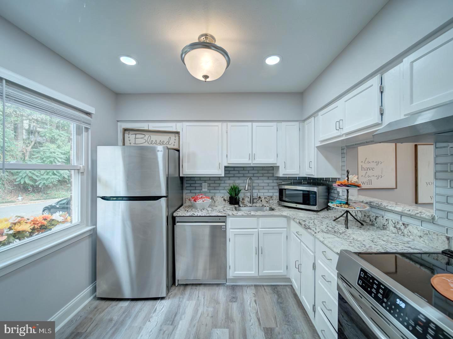 CHURCHILL TOWN SECTOR - Residential