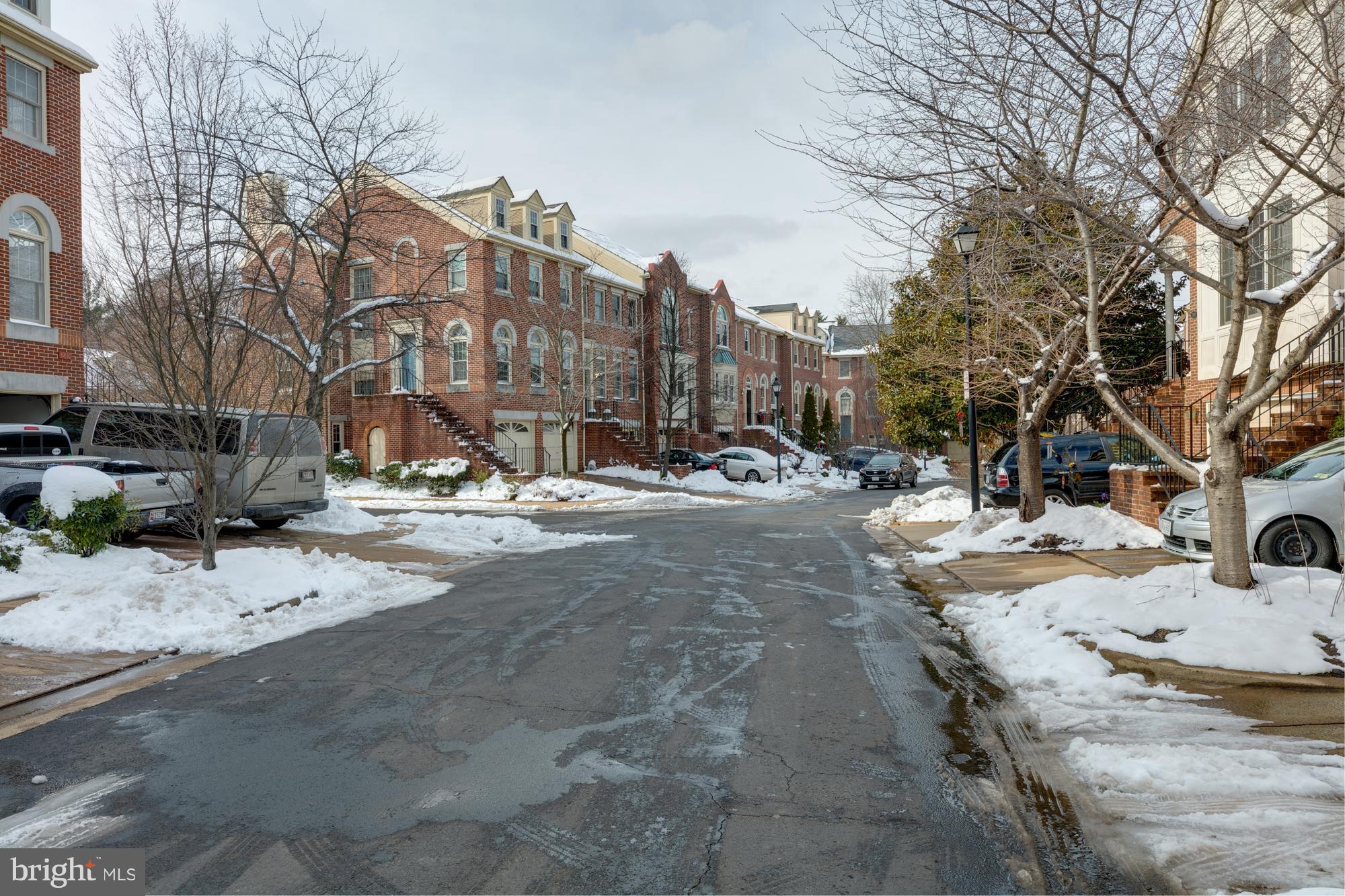 LENOX PLACE AT SUNNYSIDE - Residential Lease