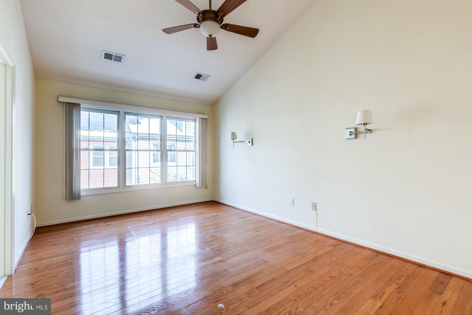 LENOX PLACE AT SUNNYSIDE - Residential Lease