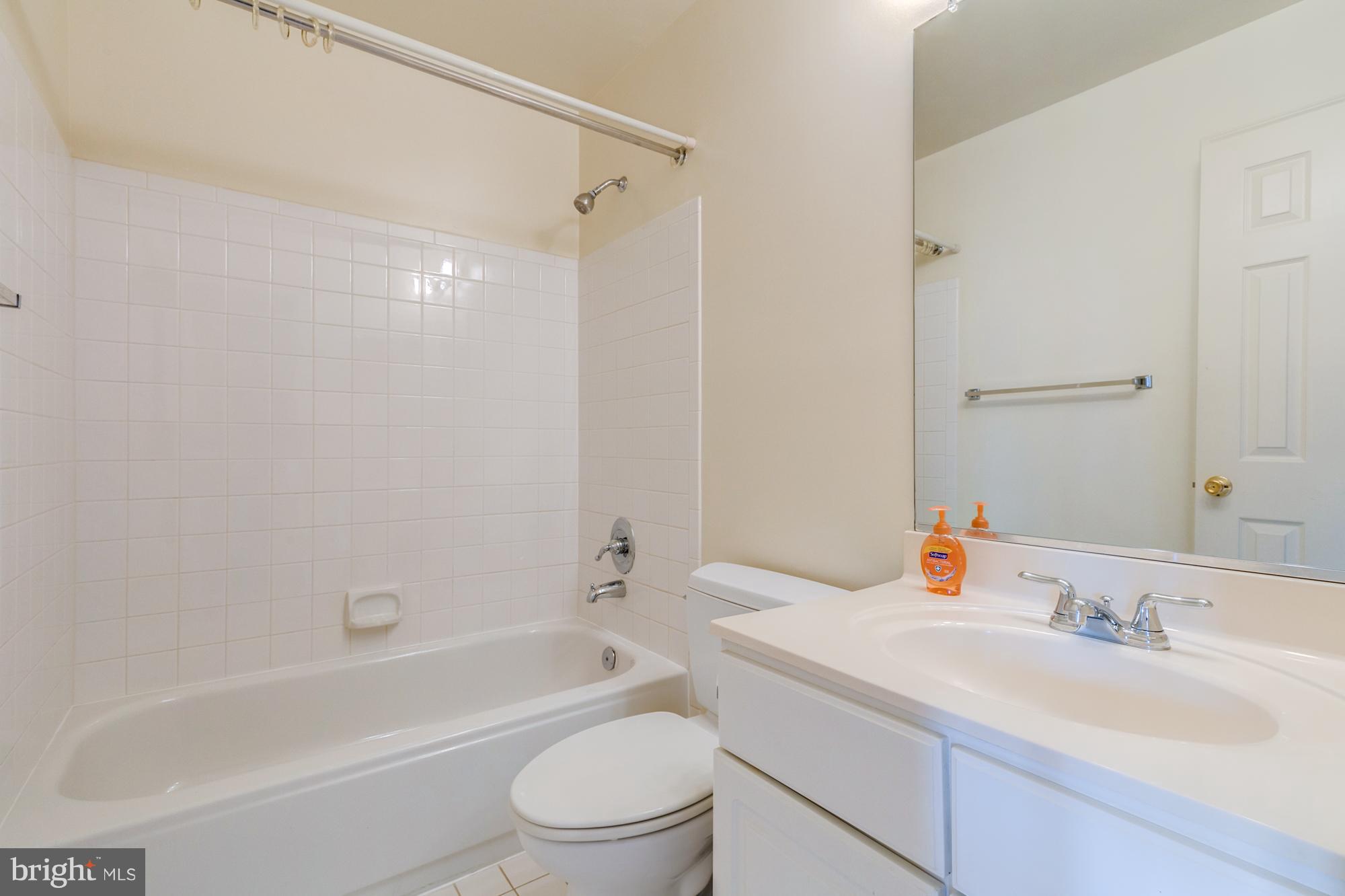 LENOX PLACE AT SUNNYSIDE - Residential Lease