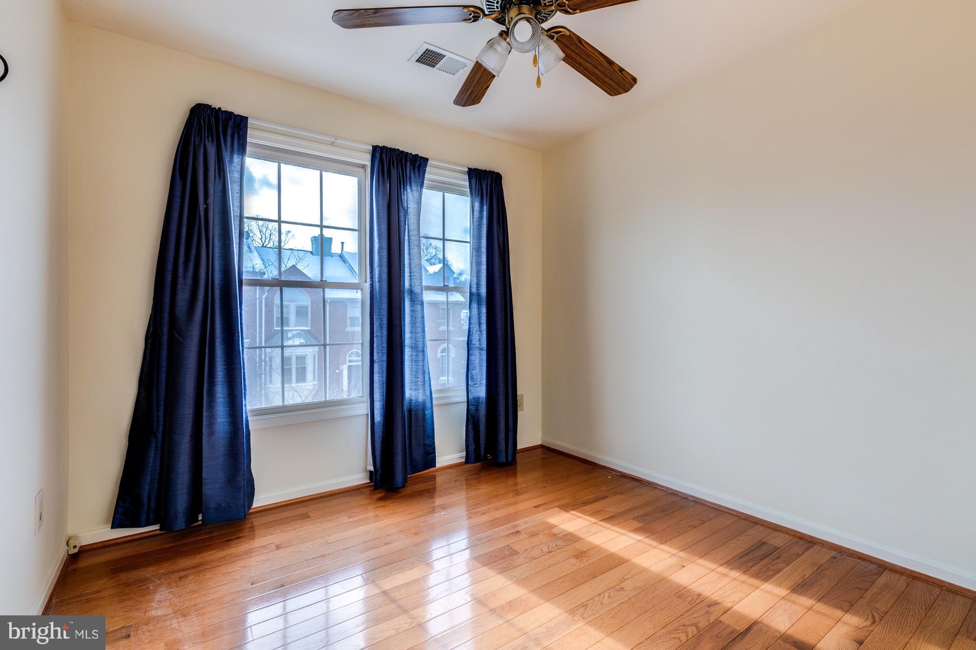 LENOX PLACE AT SUNNYSIDE - Residential Lease