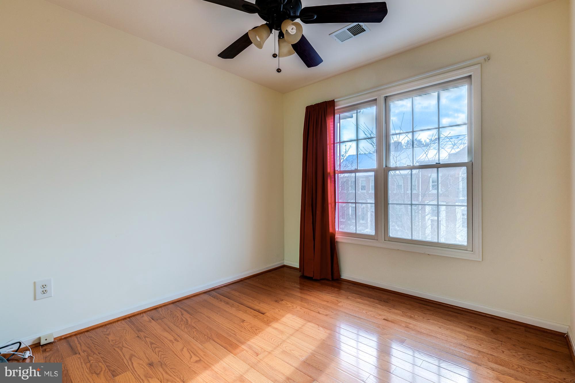 LENOX PLACE AT SUNNYSIDE - Residential Lease