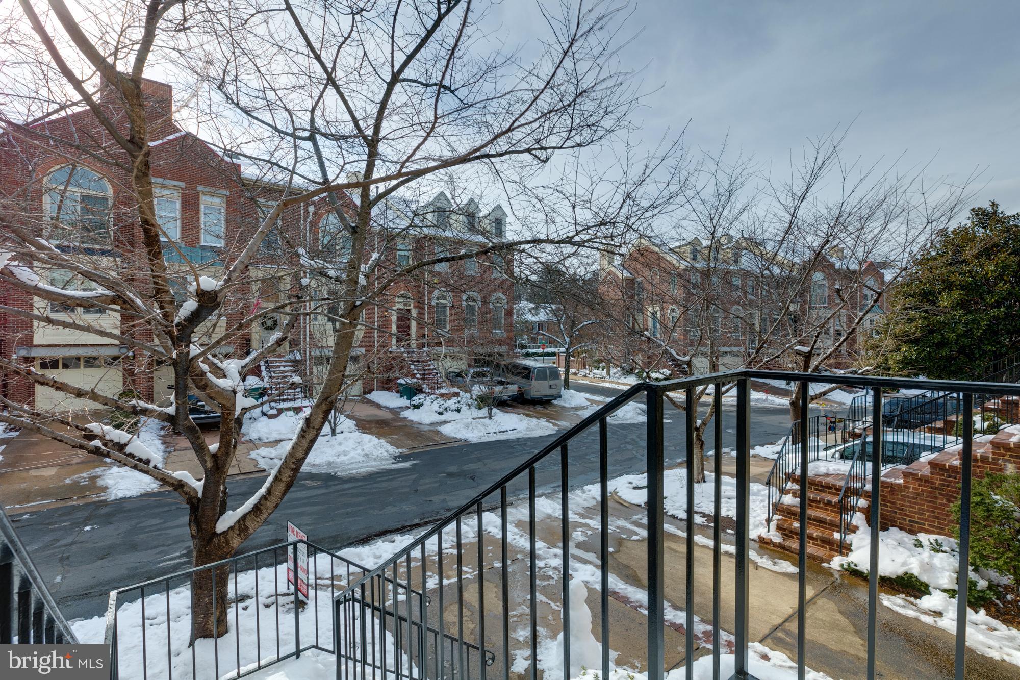 LENOX PLACE AT SUNNYSIDE - Residential Lease