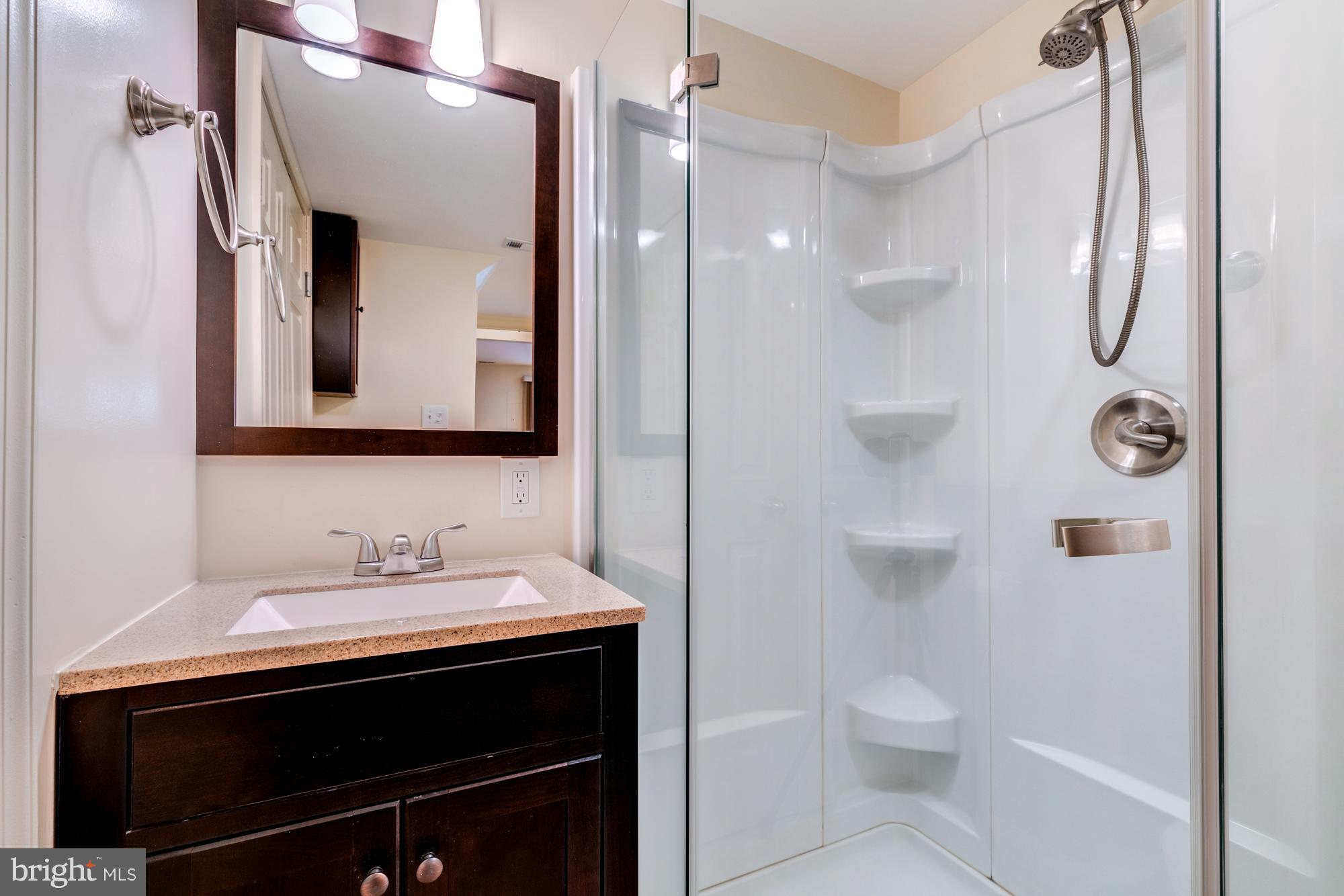 LENOX PLACE AT SUNNYSIDE - Residential Lease