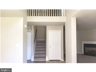 4 SADDLE RIDGE COURT
