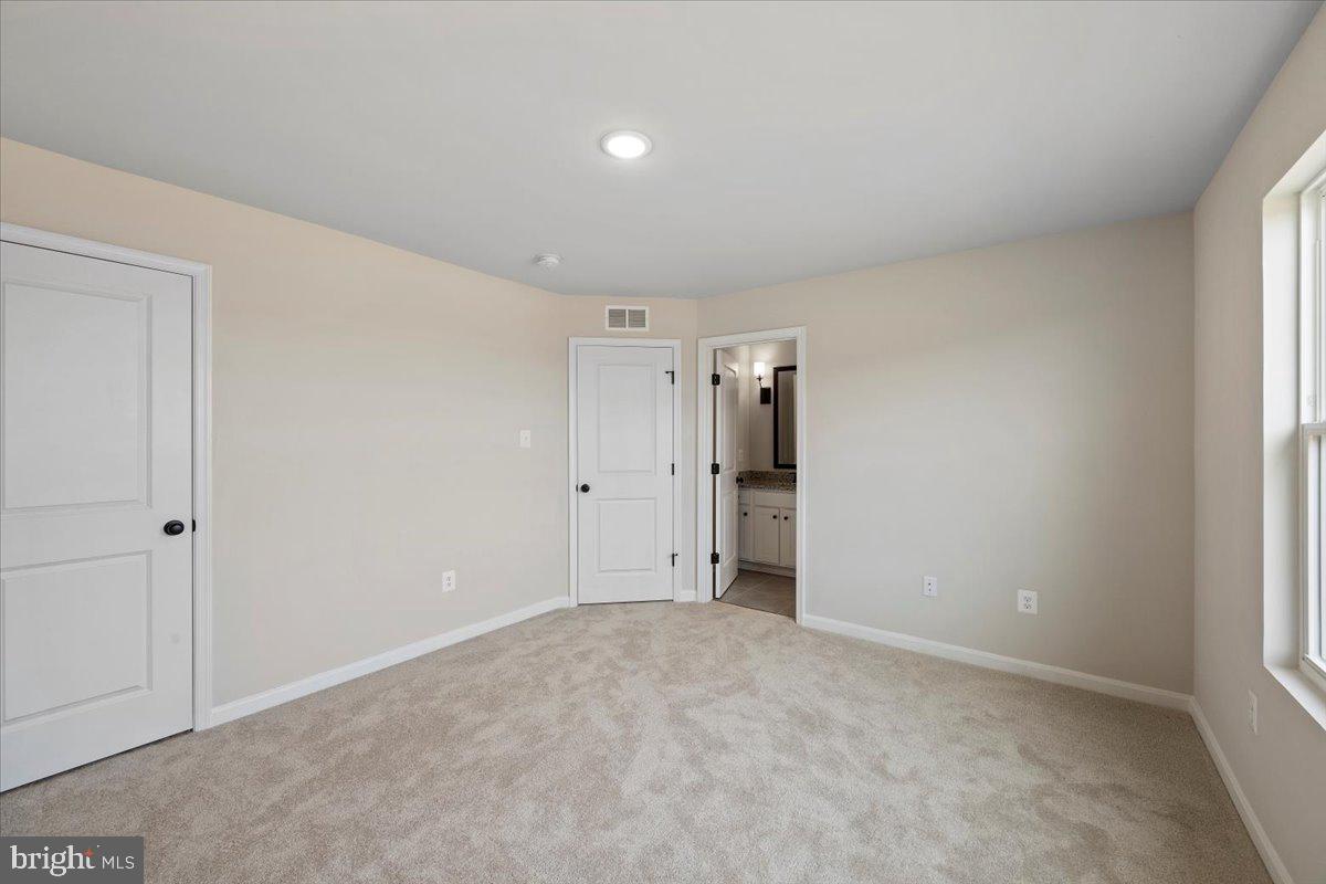 DILLON FARM - Residential