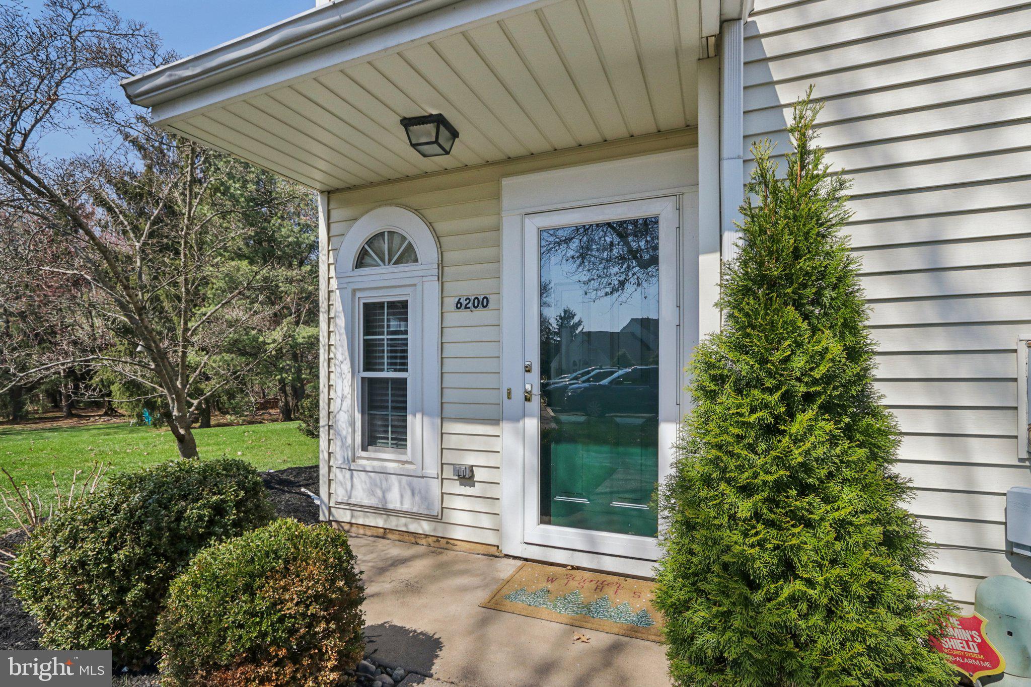 6200 ROLLING HILL DRIVE