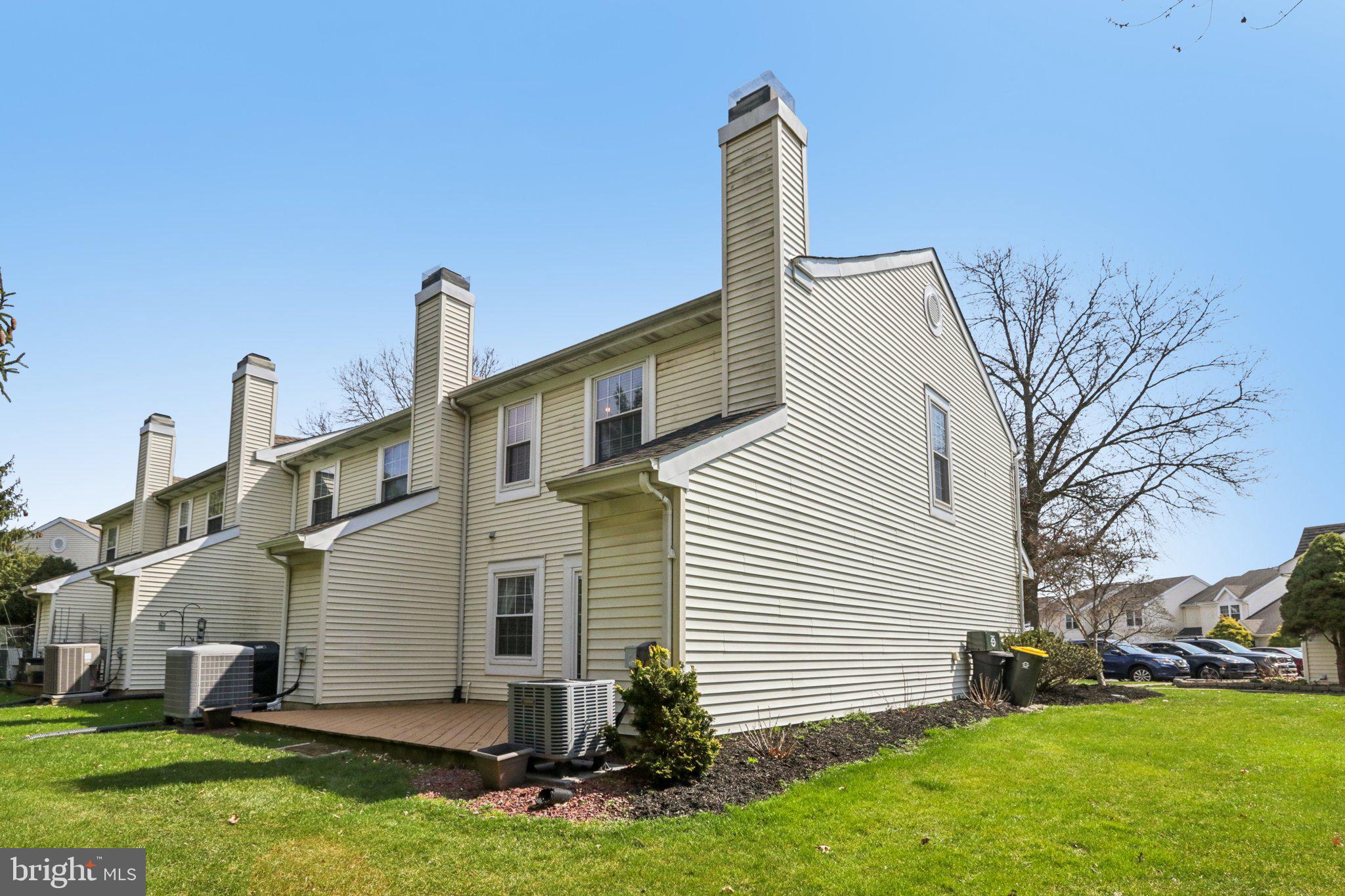 GWYNEDD POINTE - Residential