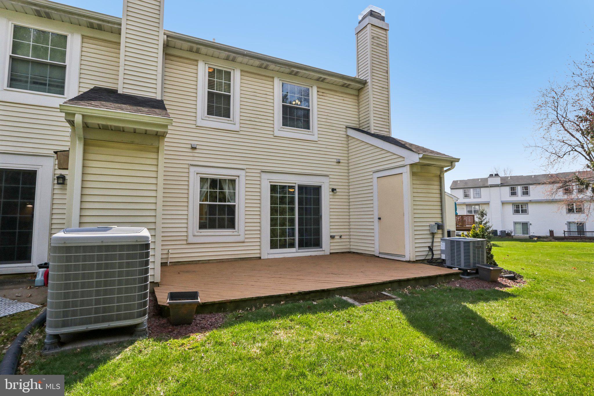 GWYNEDD POINTE - Residential