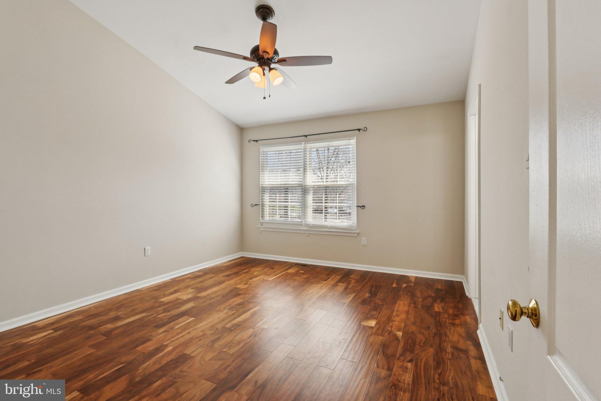 GWYNEDD POINTE - Residential