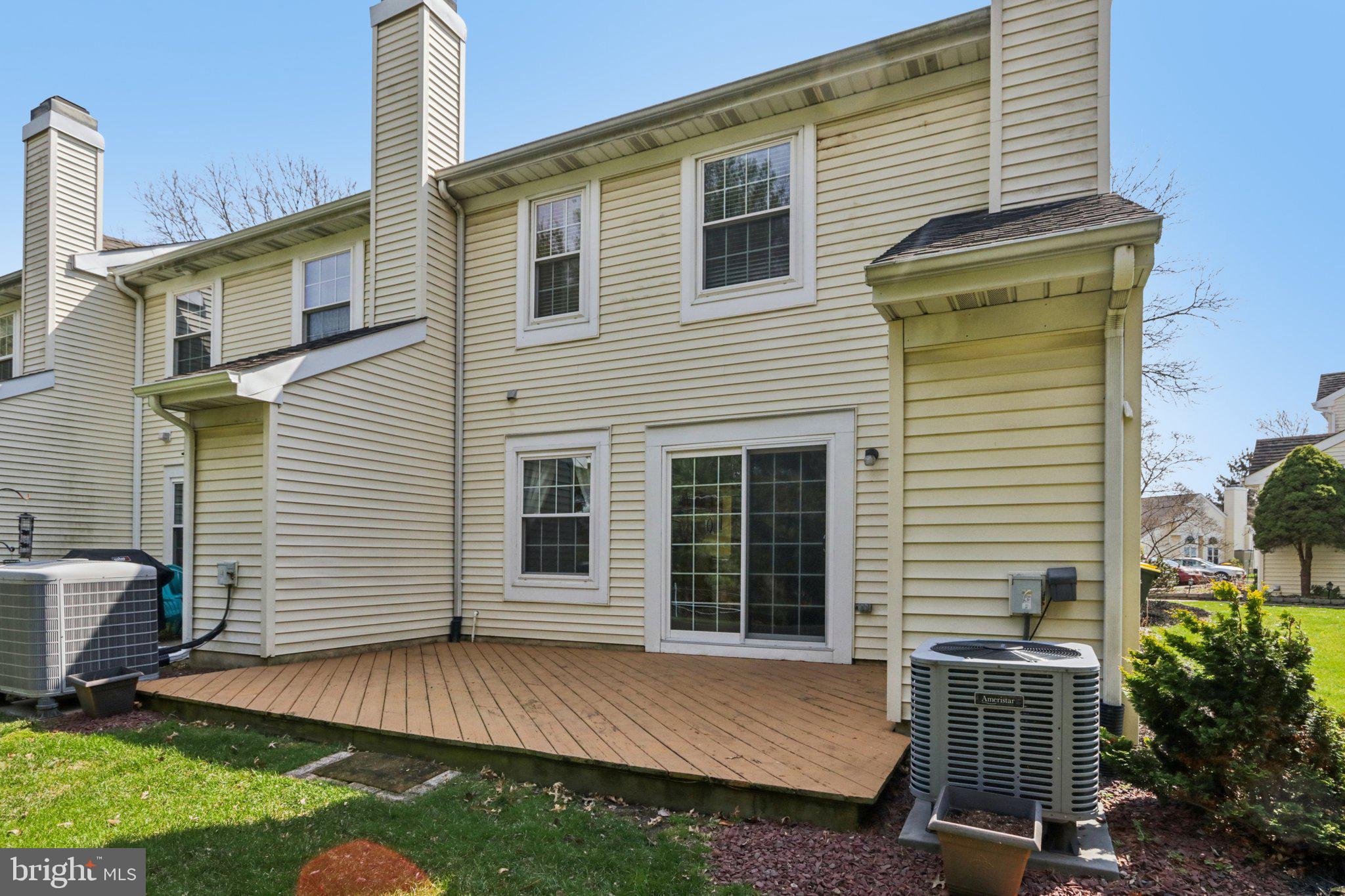 GWYNEDD POINTE - Residential