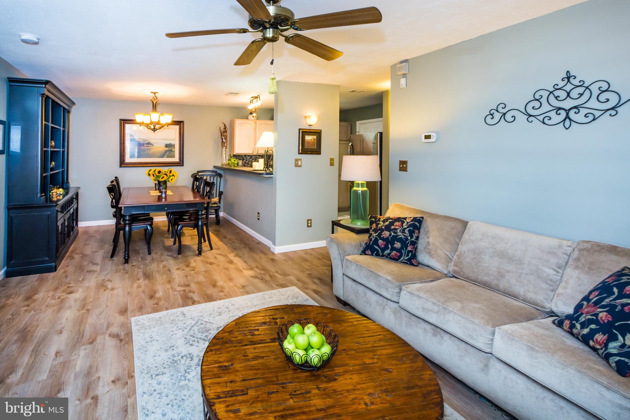 ENGLISH COUNTRY MANOR - Residential