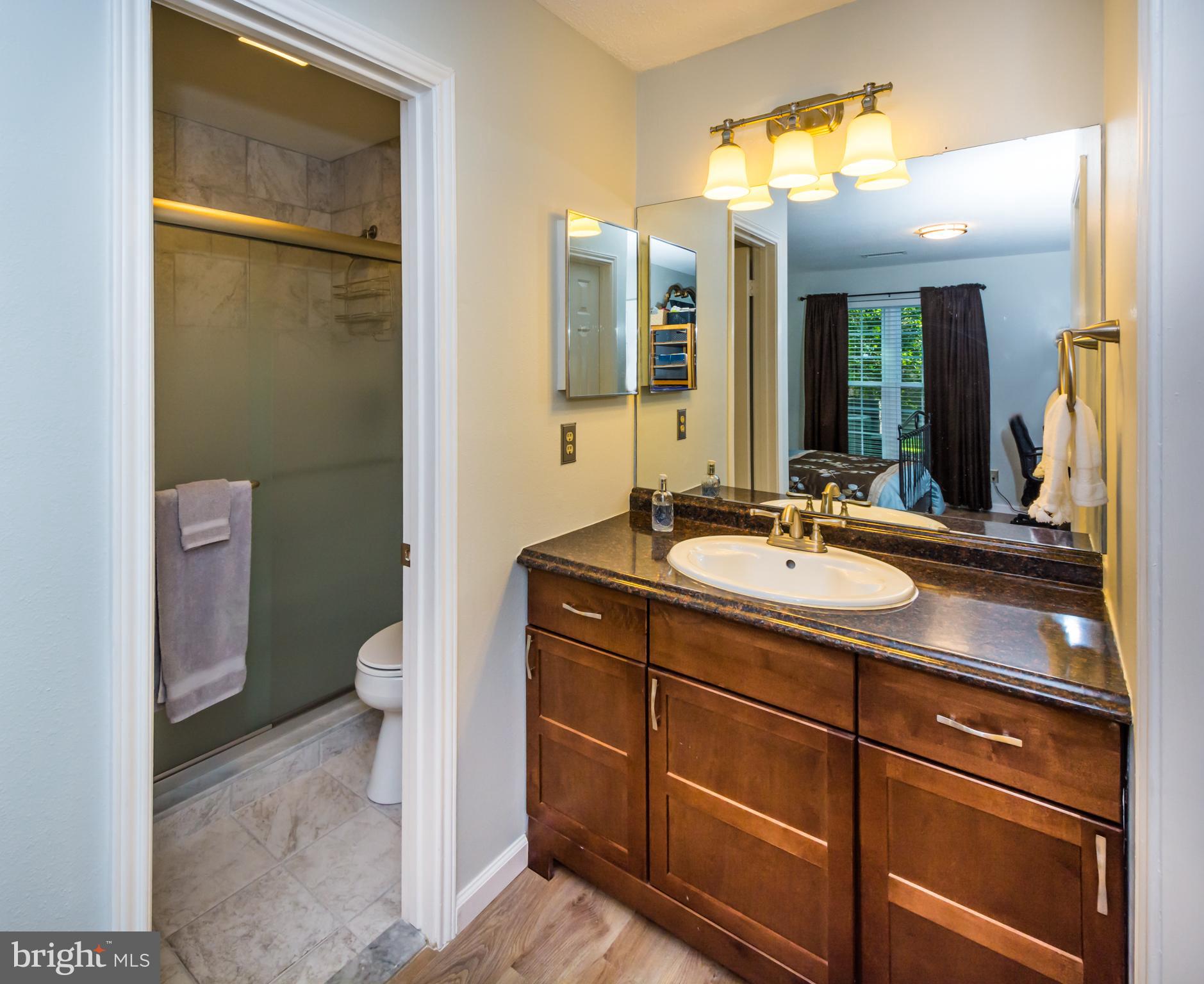 ENGLISH COUNTRY MANOR - Residential